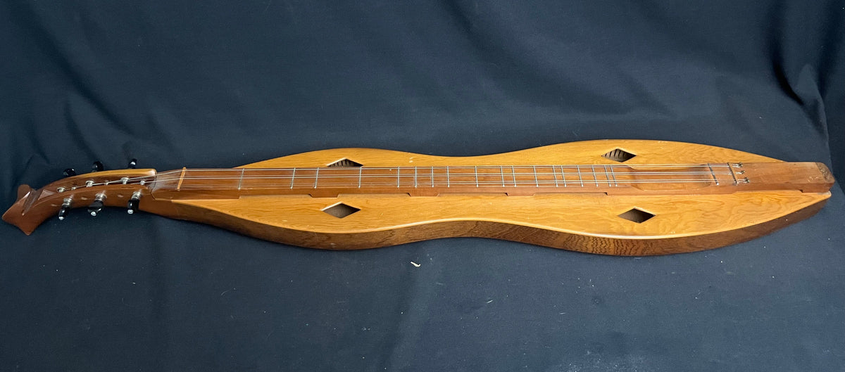 1975 Lucky Diamond Six String Mountain Dulcimer (used) – House of