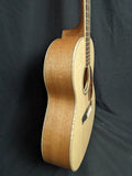 Larrivée L-05 Spruce/Mahogany Acoustic Guitar