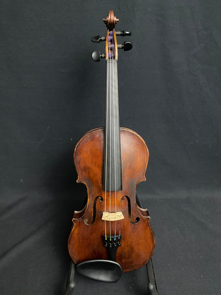 Fed White 4/4 Violin (used)