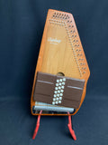 Oscar Schmidt Autoharp, 21 Courses w/ chipboard case (used)