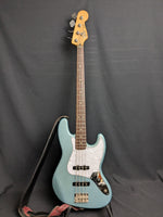2004 Fender Jazz Bass (used)