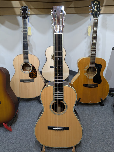 Blueridge BR-371 Parlor Acoustic Guitar (used)