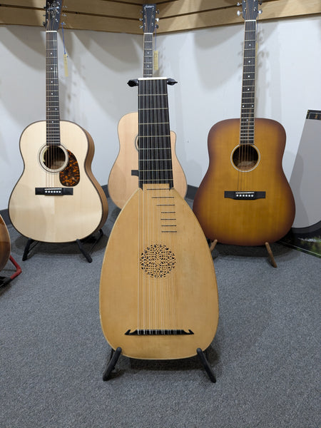 Richard Fletcher 8-Course Lute (used)