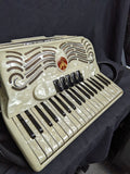 Mastercraft Midget 120-bass Accordion w/gig bag (used)