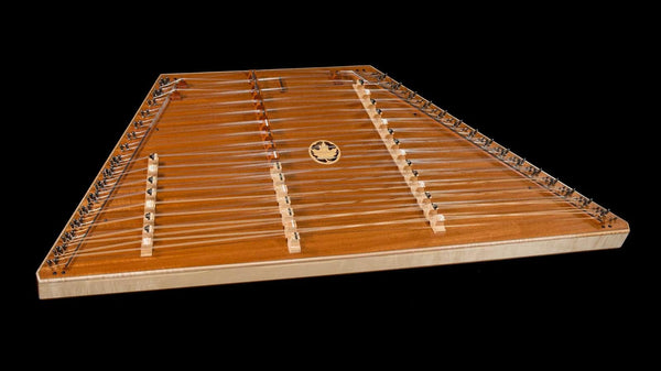 D550 Hammered Dulcimer by Dusty Strings