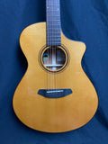 Breedlove Organic Performer Pro Concert Thinline Aged Toner CE Acoustic-Electric Guitar